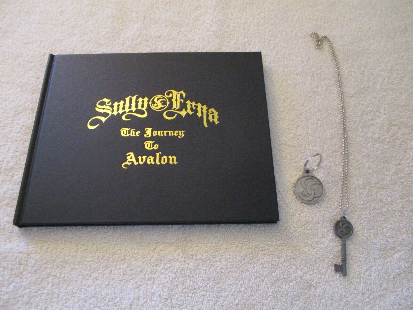 Sully Erna The Journey To Avalon Hard Cover Book-- Keychain And Necklace